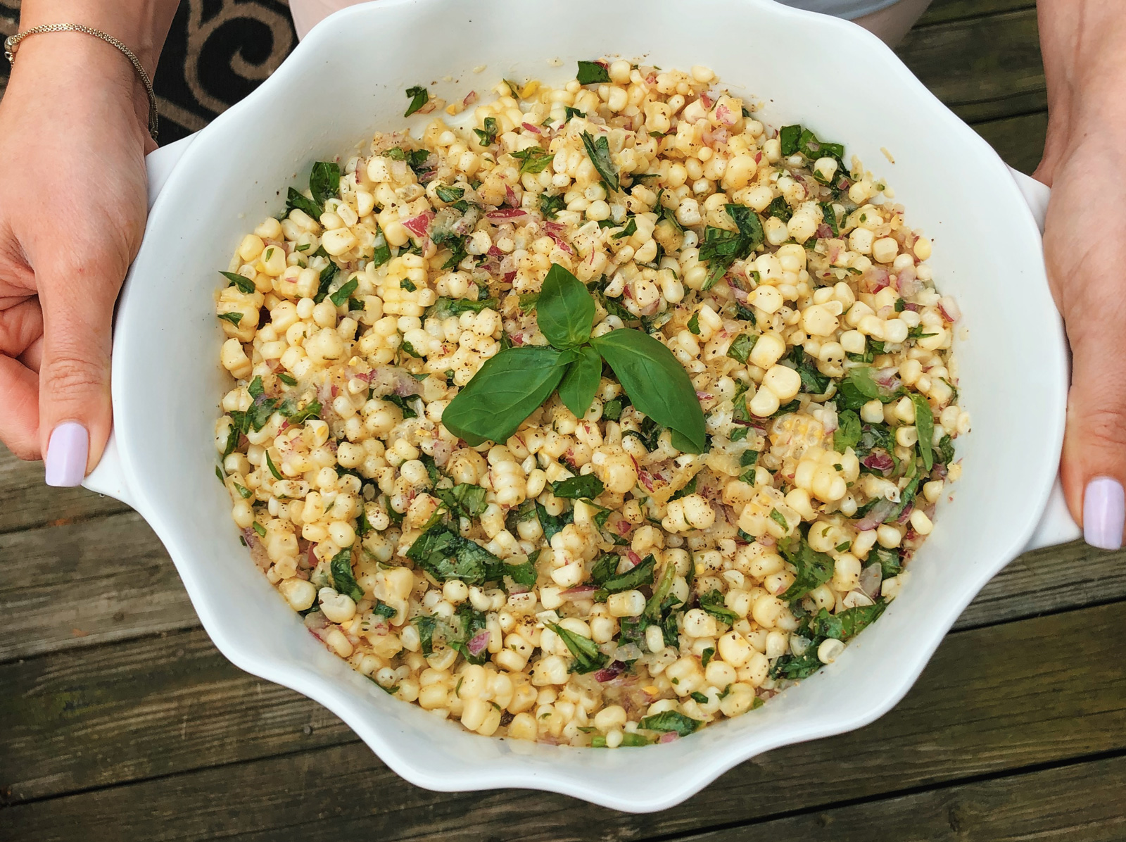 Fresh corn salad